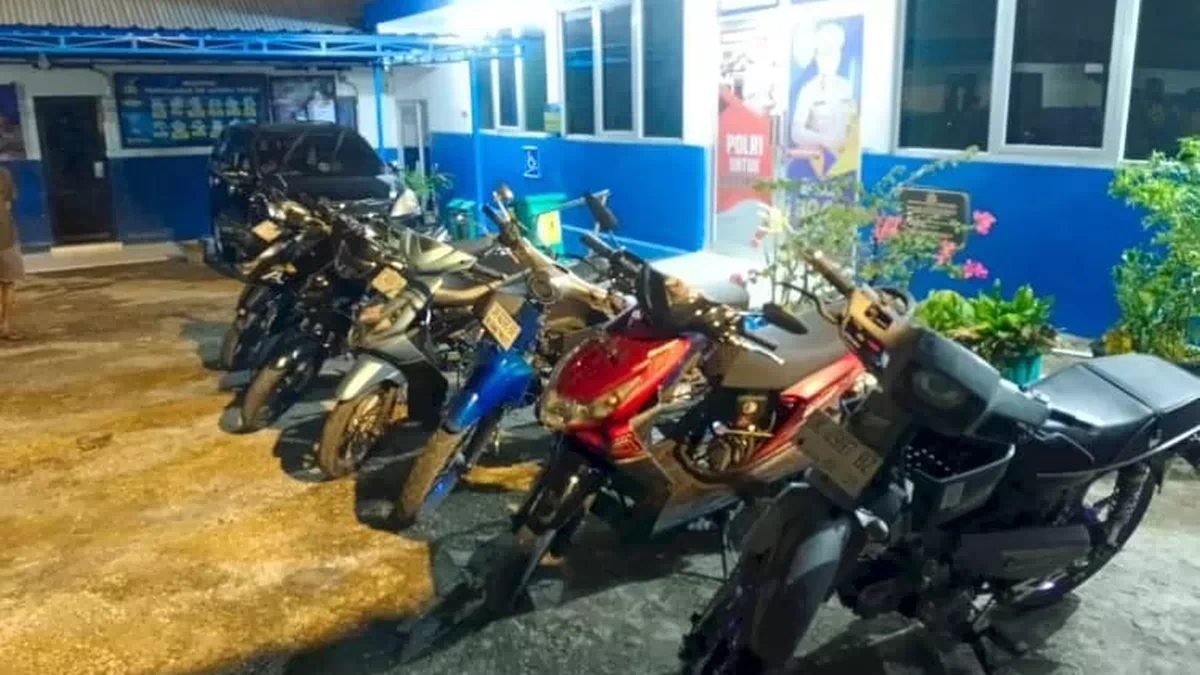 Bubarkan Balap Liar di Jembatan Selam Kupang, Polisi Jadi Korban Tabrakan, 7 unit Motor Diamankan