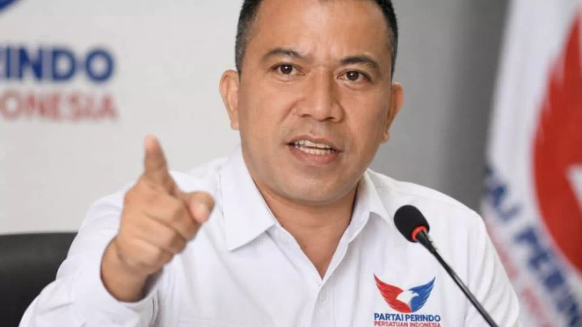 Anggota DPRD Hasanuddin Minta 600 Kapal Wisata Ilegal Ditertibkan, PAD Pariwisata Labuan Bajo Terancam Hilang
