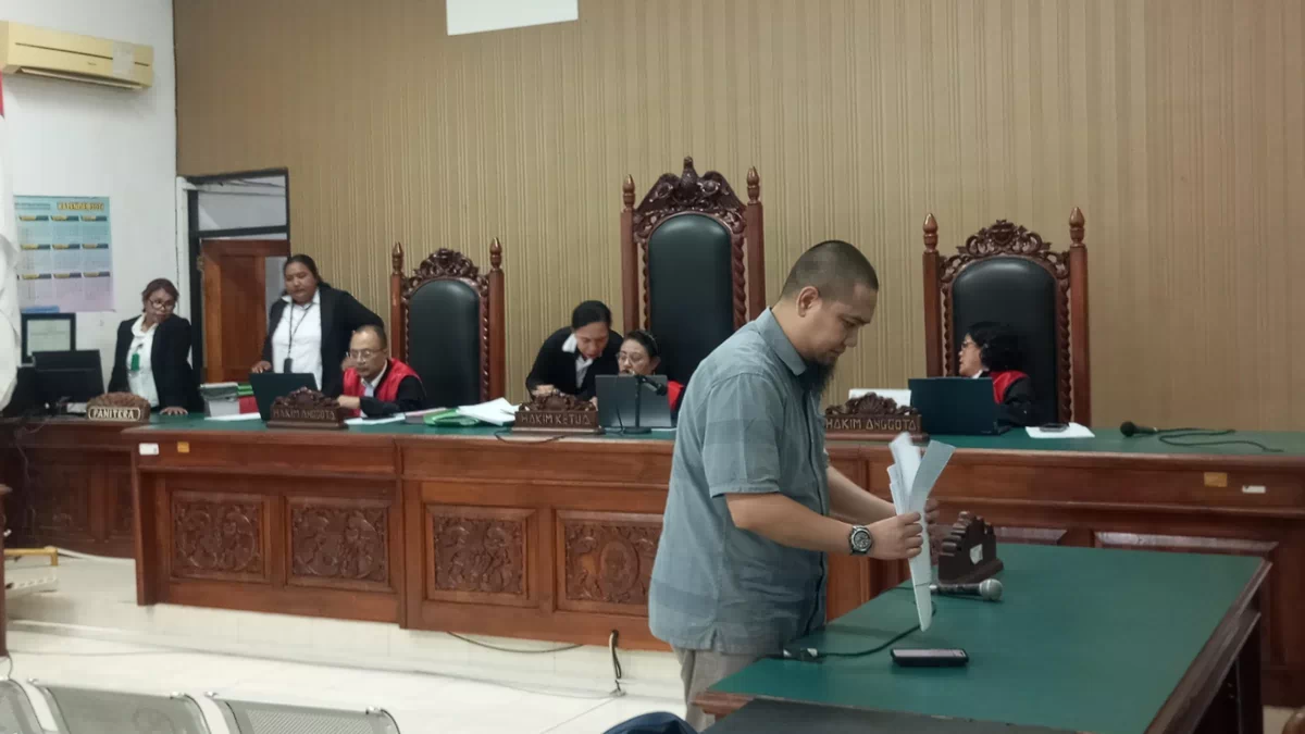 Sidang Pemalsuan Dokumen di PN Kupang, Terdakwa Ade Kuswandi Mengaku Bersalah di Hadapan Hakim