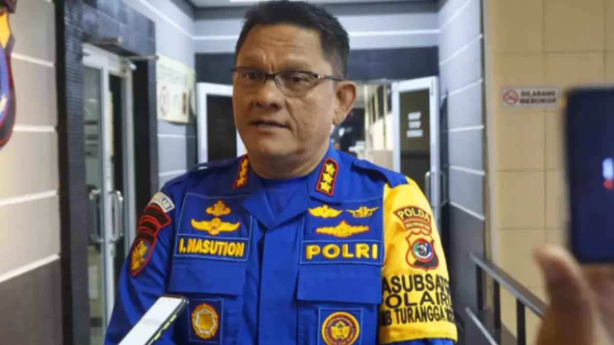 Tumpahan MFO Cemari Perairan Semau, Ditpolairud Polda NTT Kawal Penanganan hingga Tuntas