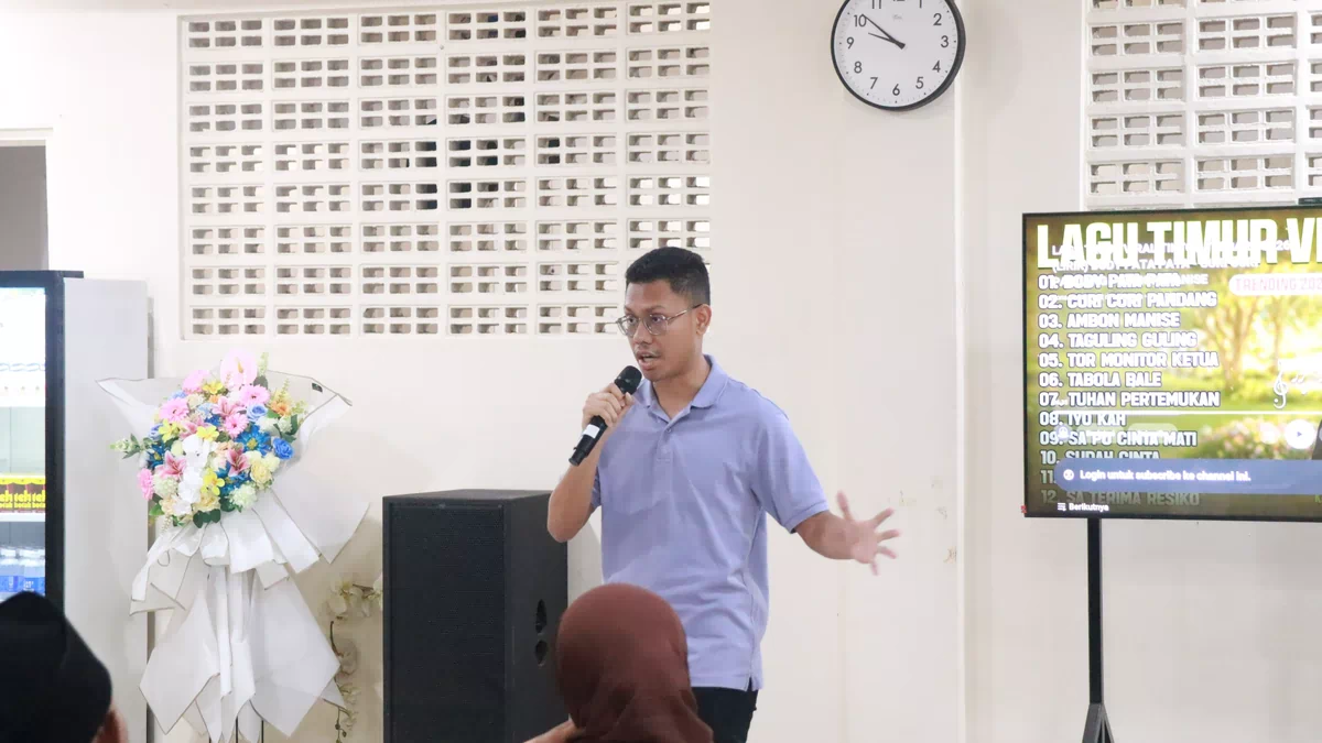Berbagi Pengalaman Jambore Dunia, Dean Asadoma Motivasi Pramuka Alor di Kupang
