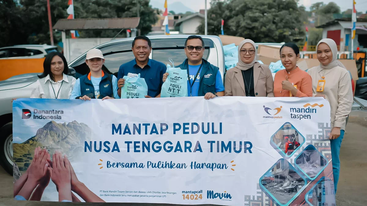 Mandiri Taspen Salurkan 500 Paket Makanan dan 127 Selimut untuk Warga Terdampak Gempa di Ende