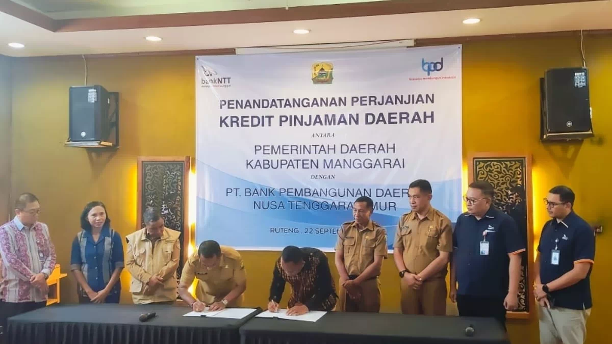 Bank NTT Serahkan KKI kepada Pemkab Manggarai, Dua OPD Jadi Percontohan