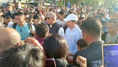 Teriakan ‘Terima Kasih Pak Jokowi’ Warnai Momen Jokowi di CFD Kupang