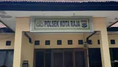 Keluarga Korban Kecewa Polisi Lambat Tangani Kasus Dugaan Penganiayaan oleh Camat Kota Raja