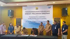 Bank NTT Serahkan KKI kepada Pemkab Manggarai, Dua OPD Jadi Percontohan