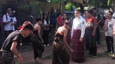 Wali Kota Kupang Tegas,Pengusaha Air Bersih Wajib Perbaiki Jalan Jika Rusak Akibat Usaha