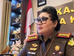 Tiga Tahun Berproses, Kejari Kota Kupang Shirley Manutede  Akhirnya Tahan Anggota DPRD Mokris Lay