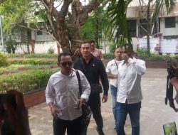 Polda NTT Resmi Limpahkan Tahap II TSK DPRD Kota Kupang Mokrianus Lay ke Kejari