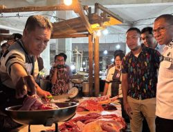 Jelang Hari Raya, Wagub Jhoni Asadoma Turun Langsung Ke Pasar Pantau Harga dan Pastikan Stok Pangan Aman