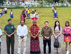 Buka Festival Seni, Wagub NTT Johni Asadoma, Stop Perang Kampung, Alor Harus Aman Demi Wisata dan Masa Depan