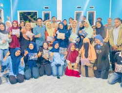 Sambangi Asrama IKWAN Kupang, Marthen Lenggu Motivasi Mahasiswa dan Salurkan Bantuan
