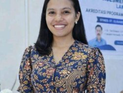 SENJA YANG MEMPERTEMUKAN